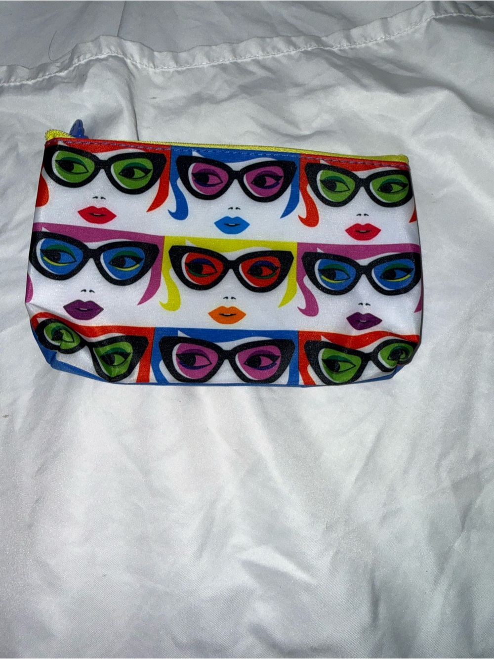 Ipsy makeup bag